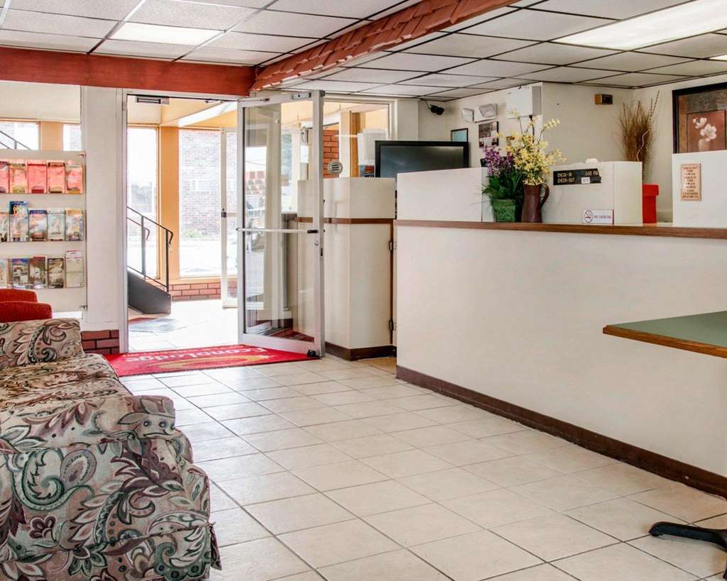 Econo Lodge باتل كريك المظهر الداخلي الصورة